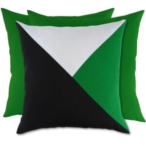 Poduszka w zielono biało czarne trójkąty
