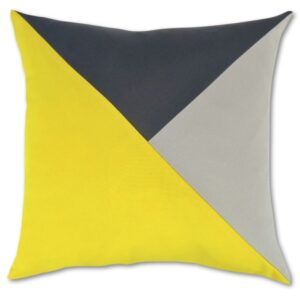 Poduszka w żółto szare trójkąty
