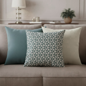 Poduszka dekoracyjna geometryczny wzór szałwia Velvet 45cm na 45cm